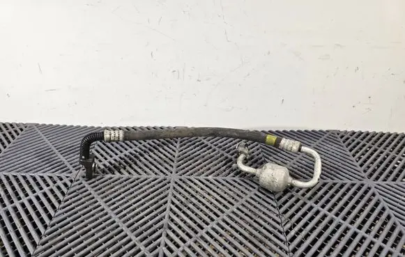 Toyota Prius+ (ZVW40) Air conditioning (A/C) pipe/hose TT11HP