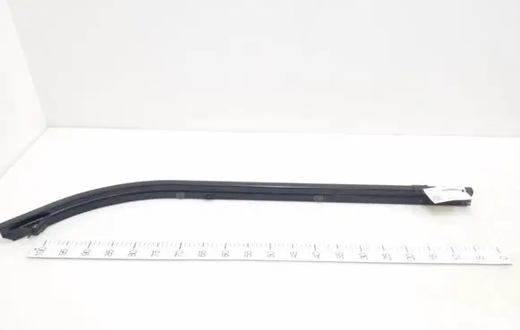 Mercedes-Benz Vito Viano W447 Sliding door middle roller runner A4477660737