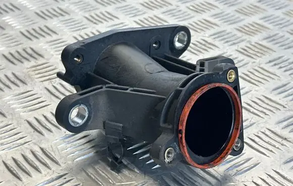 Ford Mondeo MK IV Air intake duct part 9M5Q9J444