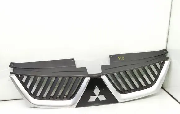 Mitsubishi Outlander Front bumper upper radiator grill 7450A037ZZ 7450A038