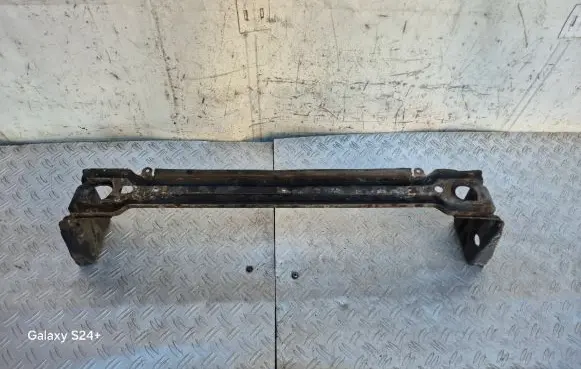 Chrysler 300 - 300C Radiator support slam panel bracket 05065240AE