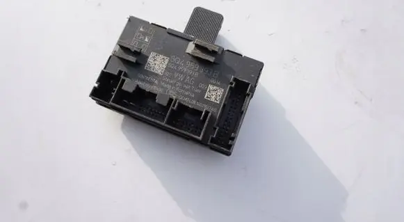 Skoda Octavia Mk3 (5E) Door control unit/module 5Q4959393B