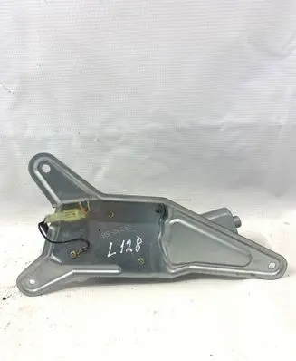 Suzuki Grand Vitara I Rear window wiper motor 34332581