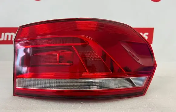 Volkswagen Touran III Rear/tail lights 5TA945096A