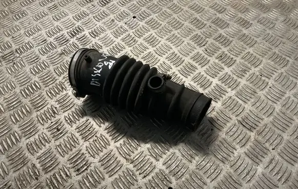 Breather/breather pipe/hose