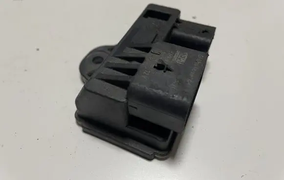 BMW X6 F16 Glow plug pre-heat relay 8519472