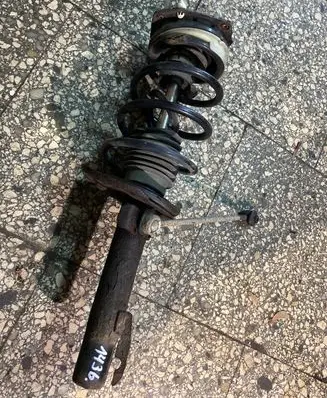 Renault Megane II Front shock absorber/damper