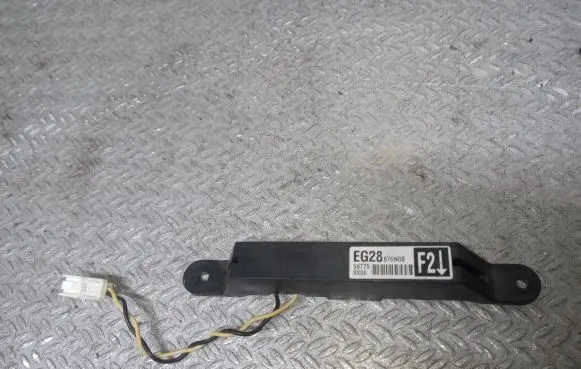 Mazda CX-7 Aerial antenna amplifier EG28676N0B