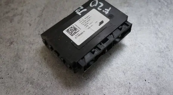 BMW 1 F20 F21 Air conditioning/heating control unit 6842985