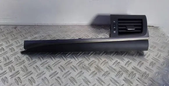 Lexus CT 200H Dashboard glove box trim 5566276030