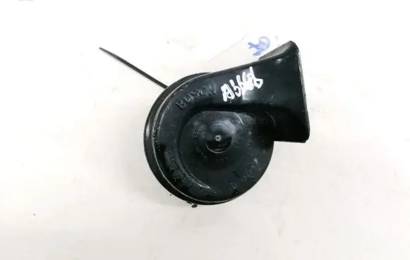 Renault Scenic I Horn signal E9011157