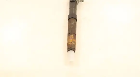 Peugeot 508 Fuel injector 9686191080