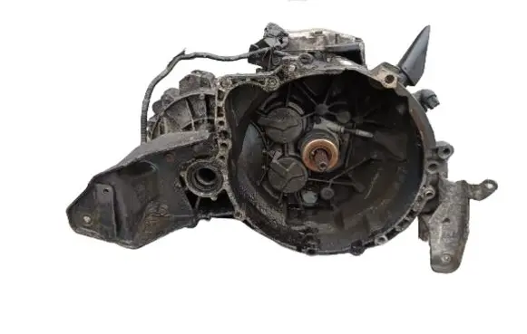 Mitsubishi Carisma Manual 5 speed gearbox 1023625