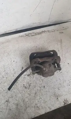 Mercedes-Benz E W212 Front brake caliper