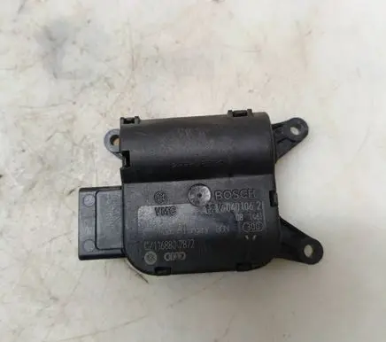Volkswagen PASSAT B6 Air flap motor/actuator 0132801363 0401062 CZ1168802872