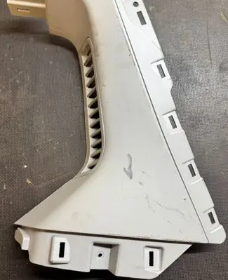 Jeep Grand Cherokee WL (D)pillar trim (top) 6XP10SA5AB 2379640