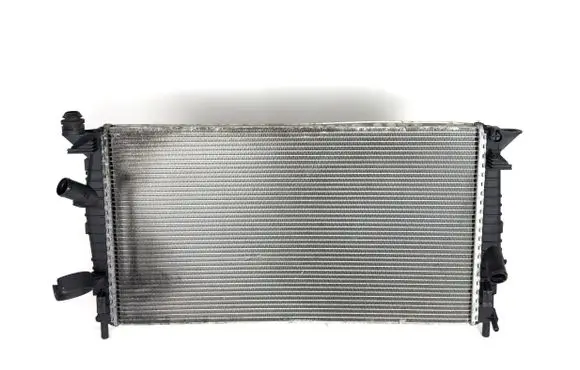 Ford Focus Coolant radiator 3m5h8005 3m5h8005tl