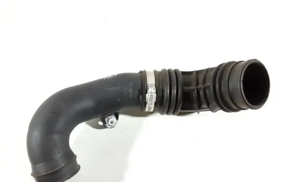 Suzuki Jimny Air intake hose/pipe 76J