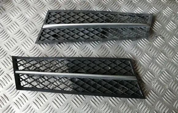 BMW 5 F10 F11 Front bumper lower grill 7200700 7200699