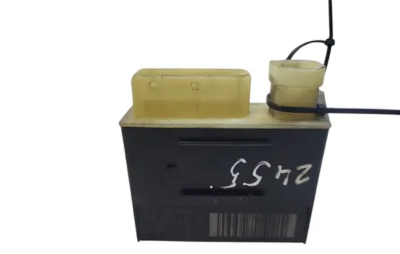Citroen DS5 Glow plug pre-heat relay 9662570880 018010953