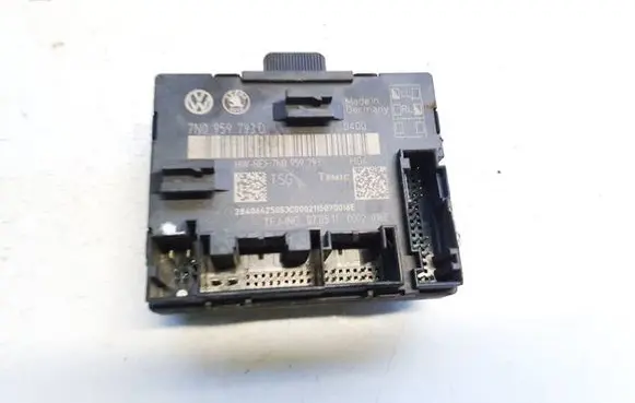 Skoda Yeti (5L) Door control unit/module 7n0959793d 7n0959793