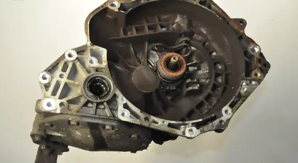 Opel Vectra C Manual 6 speed gearbox F17C374
