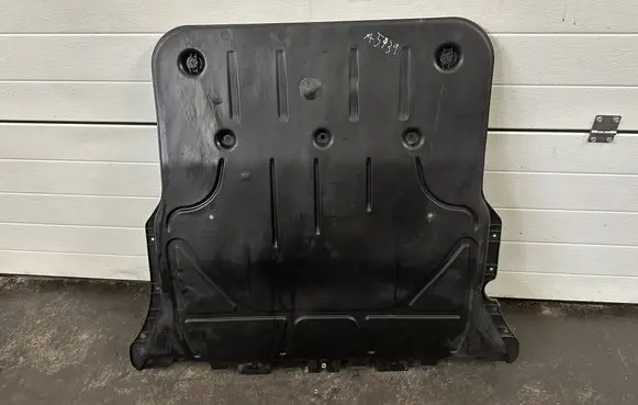 Cupra Formentor Engine splash shield/under tray 5WA825236C 5WA825236D