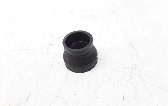 Volkswagen Golf Plus Intercooler hose/pipe J0129627D