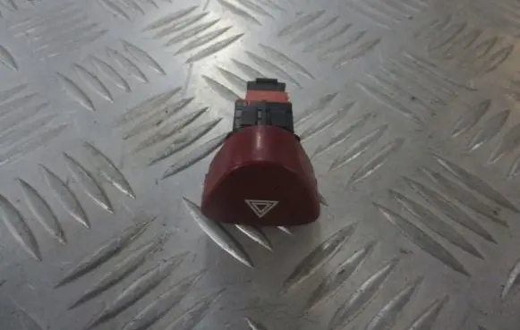 Citroen C2 Hazard light switch