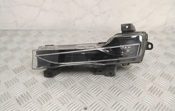 Tesla Model 3 Front fog light 162479700A
