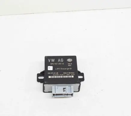 Audi Q7 4L Light module LCM 00837903AB 8P0907357H