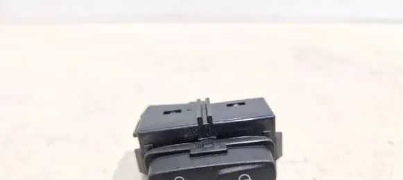 Volvo V70 Central locking switch button 31318987