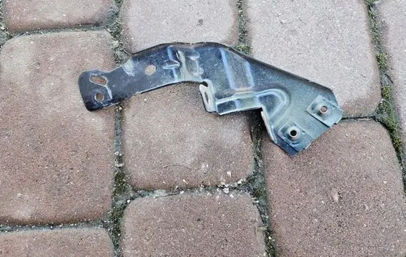 Opel Insignia B Headlight/headlamp mounting bracket 39063367