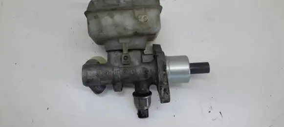 Volkswagen Golf IV Master brake cylinder 1J1611311B