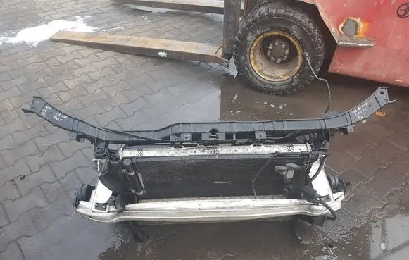 Audi A5 8T 8F Radiator support slam panel 