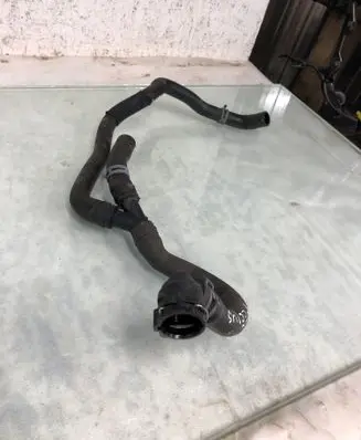 Seat Arona Engine coolant pipe/hose 2Q0122073G