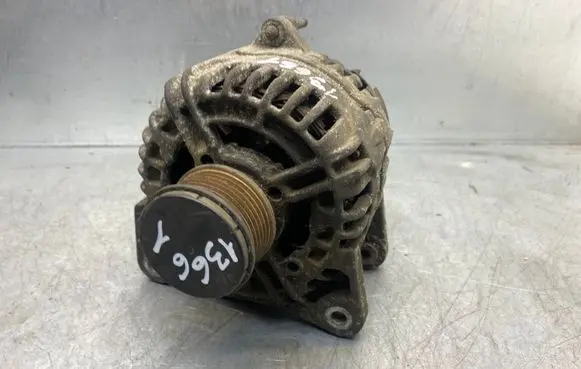 Renault Modus Generator/alternator 6870124425037 8200390675