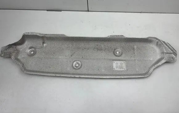 Audi SQ7 Exhaust heat shield 4M0825711F