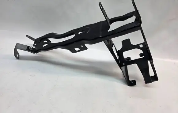 BMW 3 F30 F35 F31 Headlight/headlamp mounting bracket 7245791