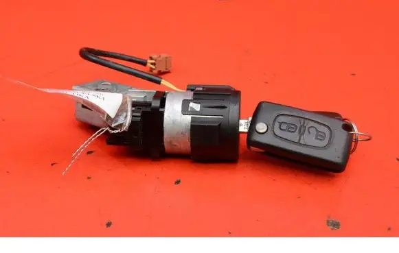 Peugeot 308 Ignition lock 36410600