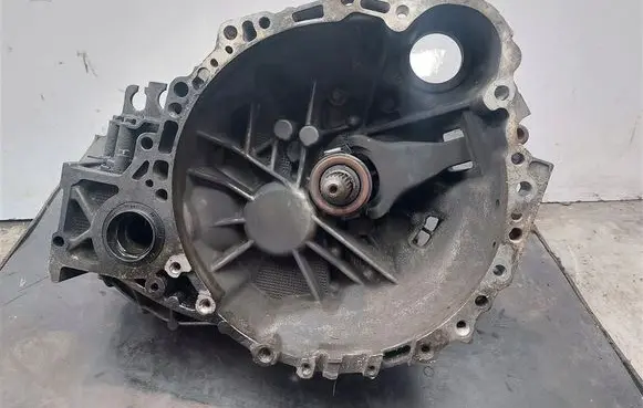 Toyota Corolla E120 E130 Manual 5 speed gearbox D1F4