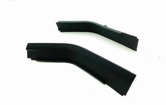 Dashboard glove box trim