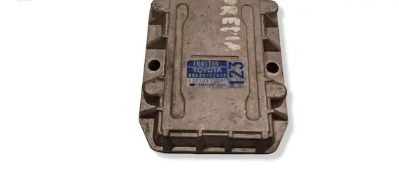 Toyota Previa (XR10, XR20) I Ignition amplifier control unit 1313001231 8962112010