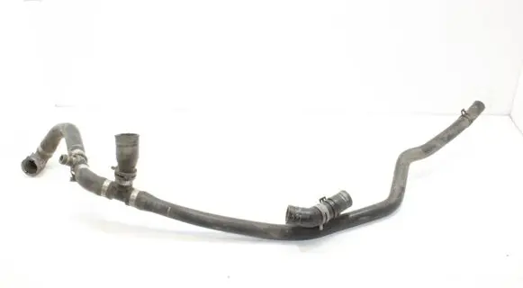 Volkswagen Touareg I Engine coolant pipe/hose