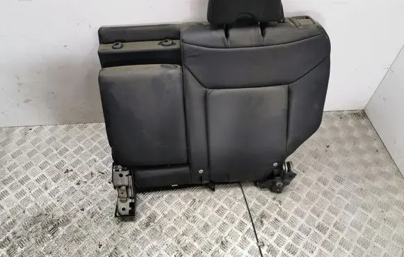 Rear seat