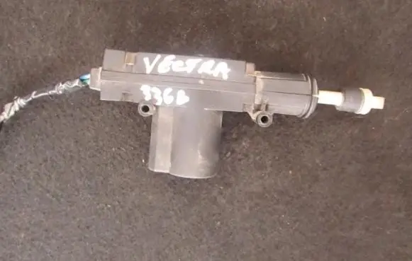 Opel Vectra B Central locking motor 