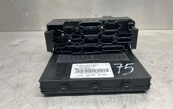 Mercedes-Benz CLK A209 C209 Climate control unit 2095451101 5DK00848511