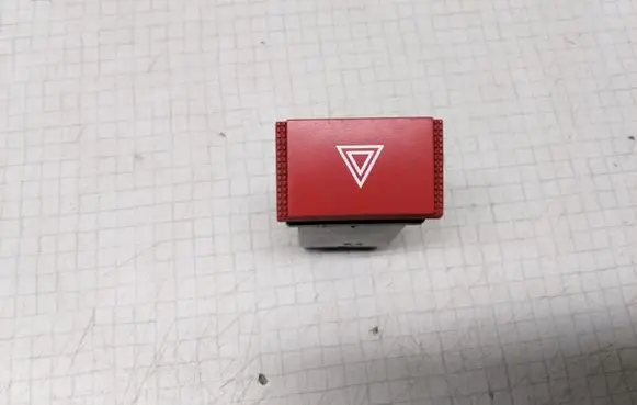 Hyundai Getz Hazard light switch