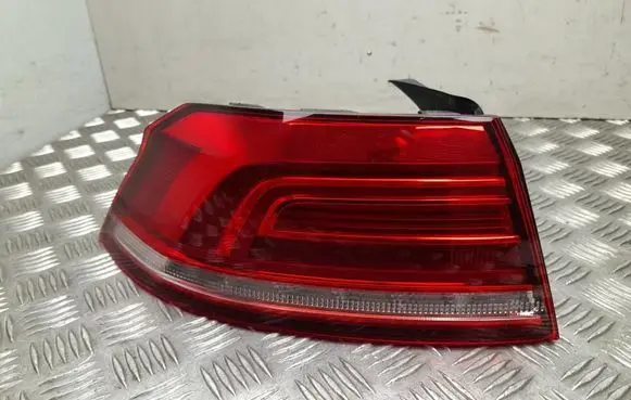 Volkswagen PASSAT B8 Rear/tail lights 3G5945095F