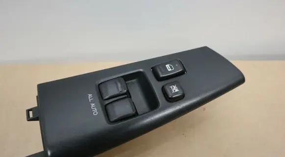 Toyota Corolla E120 E130 Electric window control switch 7423212420 8404012020 514809801